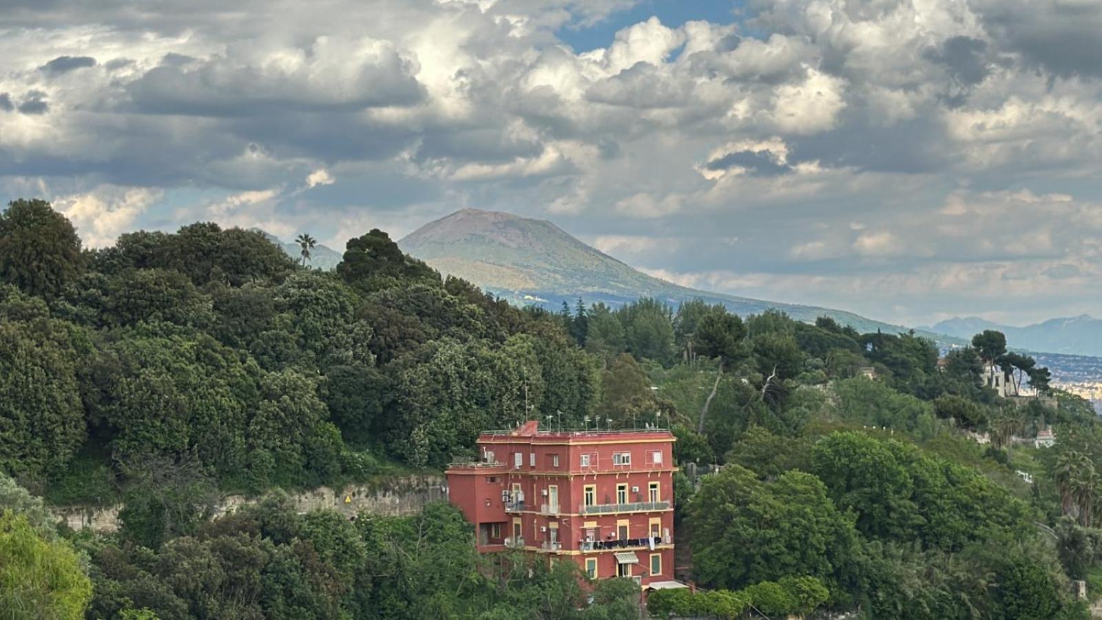 Nikita Casa Dei Girasoli * Napoli